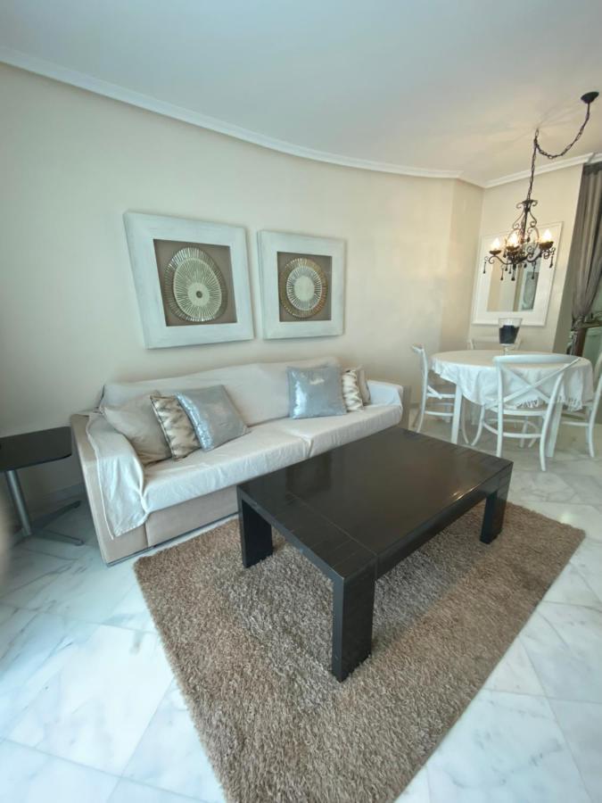 Elegant 2-Bedroom Apartment In Benidorm With Private Pool And Scenic Garden Views Cala de Finestrat Exterior photo