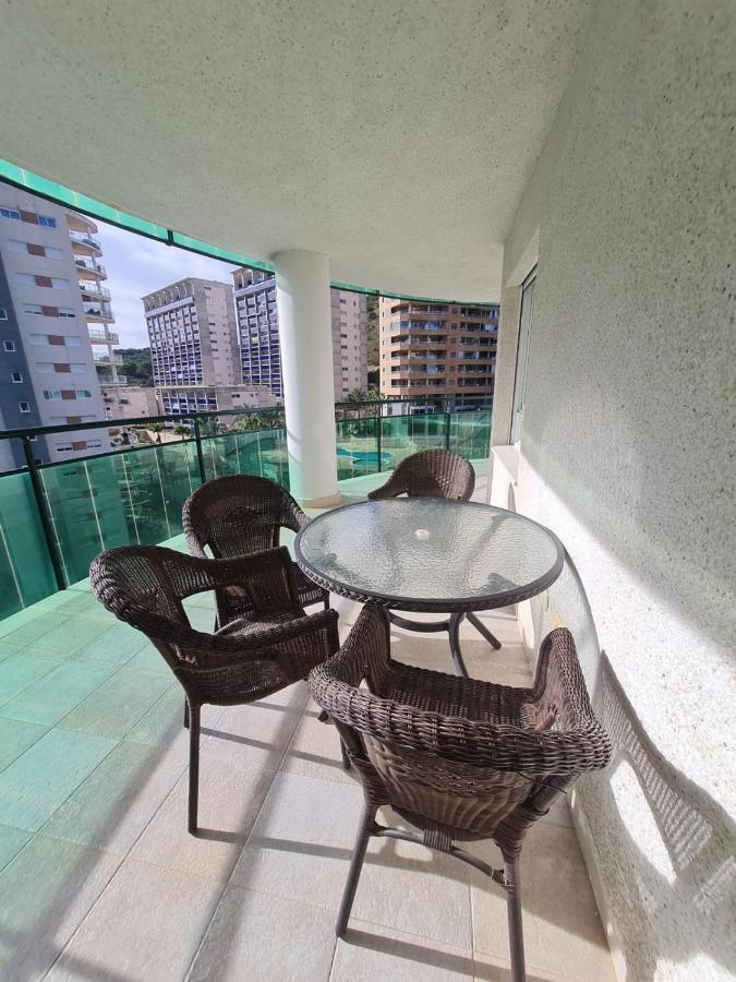 Elegant 2-Bedroom Apartment In Benidorm With Private Pool And Scenic Garden Views Cala de Finestrat Exterior photo